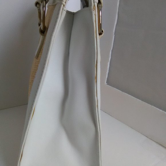 New York Jones & Company Color White/Gold /Shoulder /Hand Bag - Picture 5 of 14